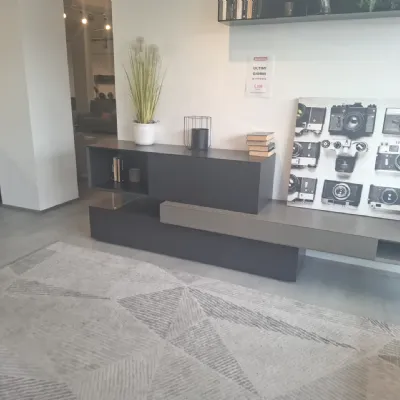 Composizione per il living modello Mobile tv sangiacomo di Sangiacomo a prezzo Outlet