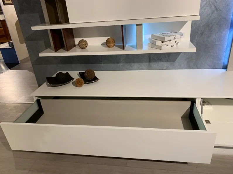 Soggiorno completo Mobile soggiorno turati t4 di Turati t4 in stile design a prezzi convenienti