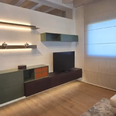 Soggiorno completo Soggiorno living sospeso   di Novamobili in legno a prezzo Outlet