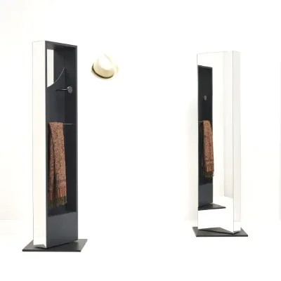 Richiedi il prezzo dello specchio modello Black mirror di Minotti italia 