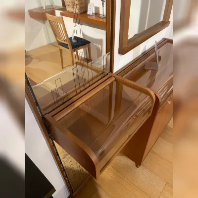 Specchio moderna Delta di Artigianale a prezzo Outlet