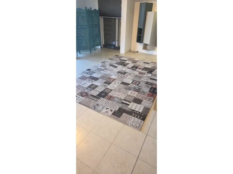 Tappeto in stile moderno Tappeto geometrico toni sabbia ecru Sitap a prezzo Outlet