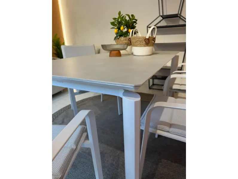 Tavolo da giardino modello Milo Talenti a prezzi convenienti