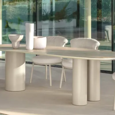Tavolo per l'esterno modello Tavolo mod james 260x105 con 8 poltrone Talenti a prezzi convenienti