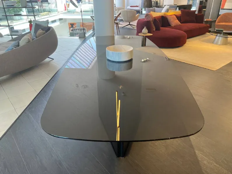 Richiedi ora il prezzo riservato del tavolo Bow Tonelli design 