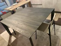 Tavolo quadrato in laminato Diamante di Pointhouse in Offerta Outlet