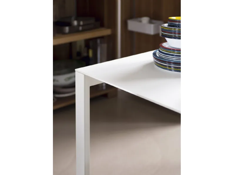 Tavolo allungabile Think-k alluminio Kristalia a soli 2925 Euro