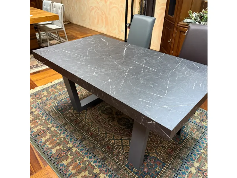 Tavolo rettangolare in laminato Aria di Artigianale in Offerta Outlet