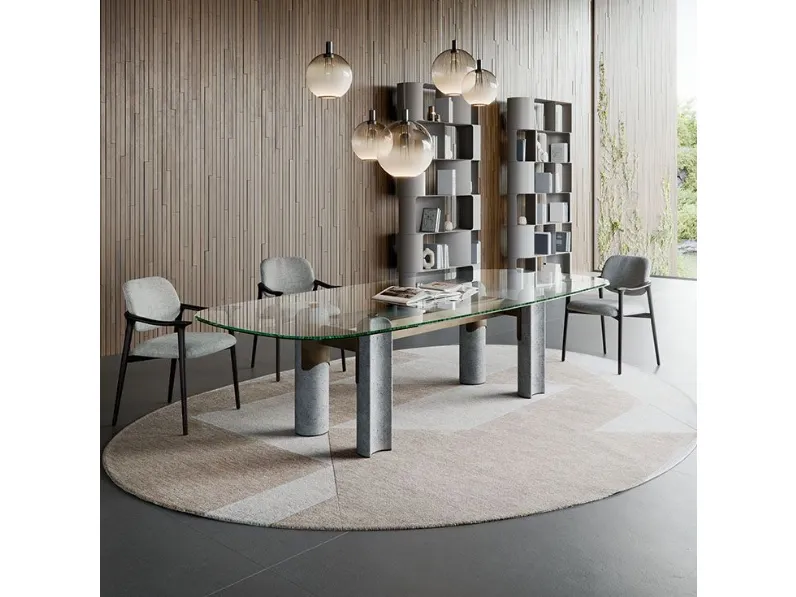 Tavolo con piano in vetro sagomato di Cattelan italia a PREZZO OUTLET 