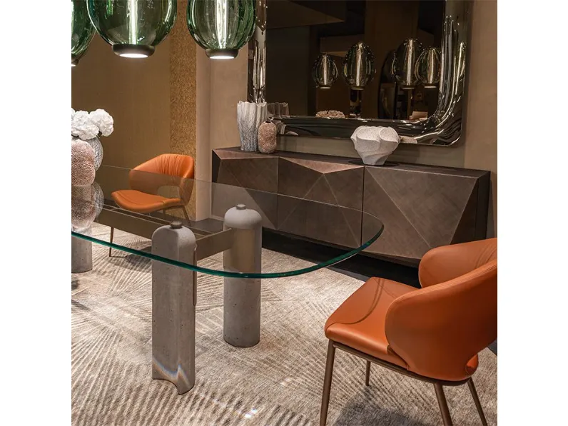 Tavolo con piano in vetro sagomato di Cattelan italia a PREZZO OUTLET 