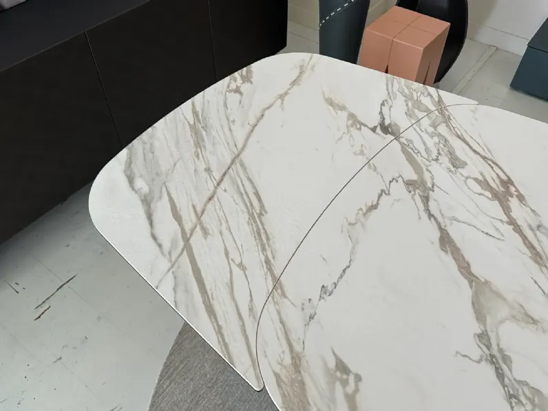 Richiedi ora il prezzo riservato del tavolo Calla Calligaris 