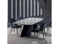 Tavolo sagomato in ceramica Empire * di La seggiola in Offerta Outlet