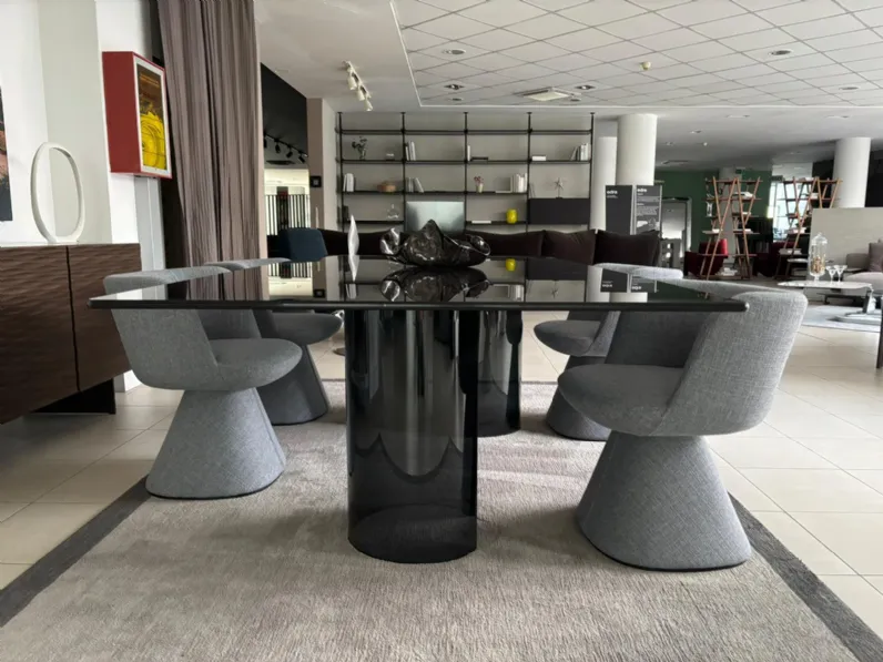Tavolo in offerta outlet modello Luxor di Fiam 