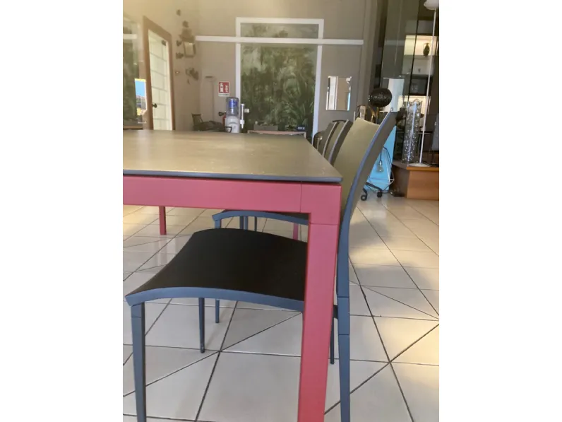 Tavolo Helsinki 35 Desalto in ceramica Rettangolare allungabile scontato 41%