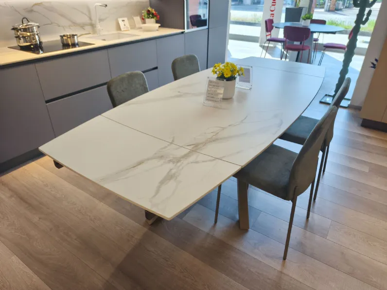 Tavolo Overture botte Veneta Cucine a prezzo ribassato