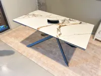 Tavolo in ceramica rettangolare Tavolo cross calacatta borghini Stones in offerta outlet