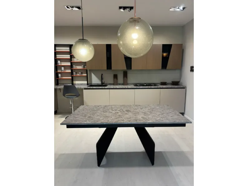 Tavolo Luxor di Scavolini scontato del 35%