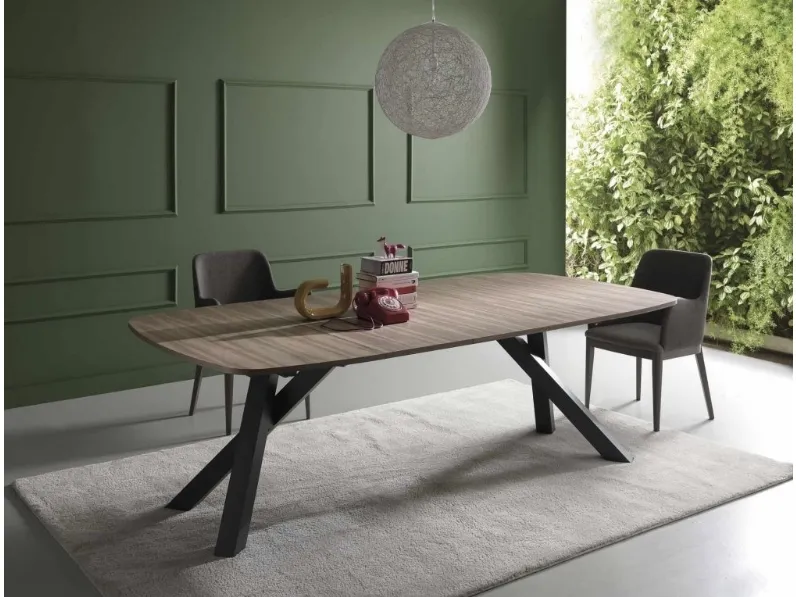 Tavolo sagomato Cross  Sedie brianza scontato del 20%