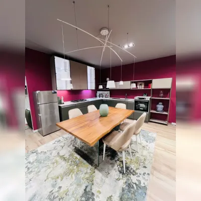Tavolo Spike Alta corte a prezzo scontato