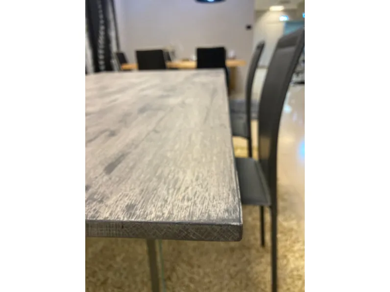 Tavolo in legno rettangolare Artiginale Artigianale in offerta outlet