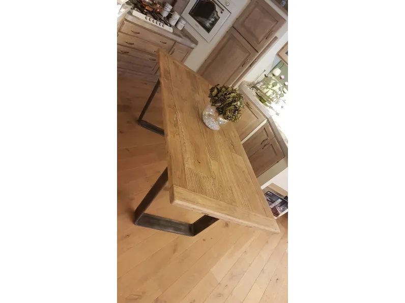 Tavolo in legno rettangolare Gate Nature design in offerta outlet