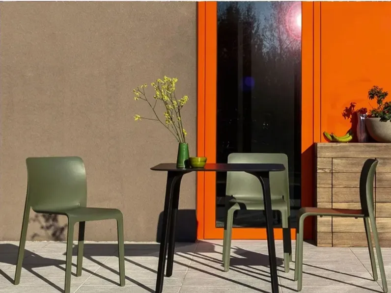 Tavolo rettangolare in legno Tavolo first 90x140 magis di Magis in Offerta Outlet