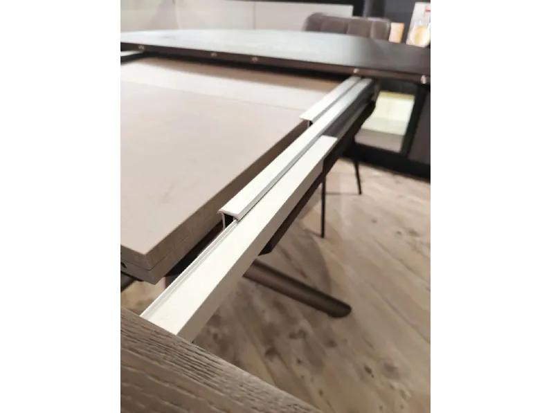 Tavolo rotondo Callisto slim Artigianale scontato del 35%