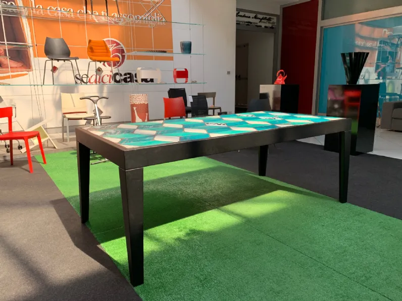 Tavolo Easytable di Artigianale: scopri il prezzo riservato 