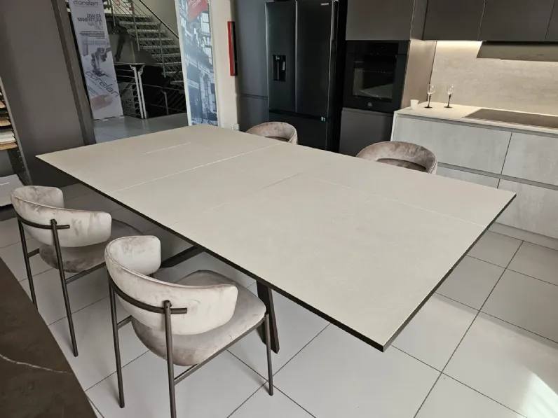 Contatta il venditore per scoprire il prezzo del tavolo ceramica luce Ozzio 