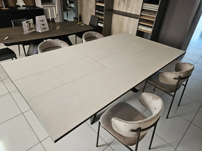 Contatta il venditore per scoprire il prezzo del tavolo ceramica luce Ozzio 