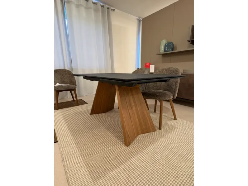 Tavolo rettangolare Icaro allungabile di Calligaris a prezzo riservato 
