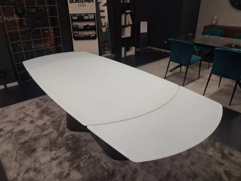 Tavolo ovale allungabile Kimono Bontempi a soli 2600 Euro