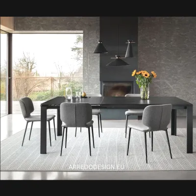 Tavolo Marcopolo * Midj in vetro Allungabile scontato 30%