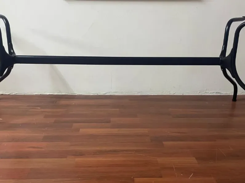 Tavolo in legno rettangolare Tavolo mila' piano in vetro  Magis a prezzo scontato