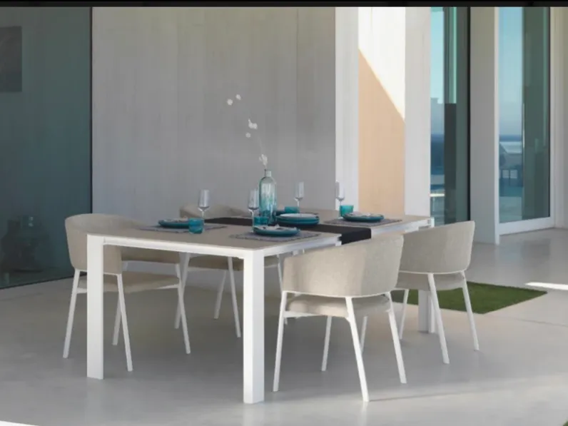 Tavolo rotondo  magis bonaldo zanotta  fuori tutto  Magis scontato del 70%