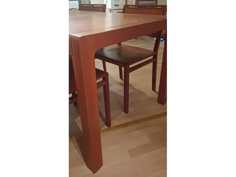 Tavolo Mila Besana a prezzo ribassato