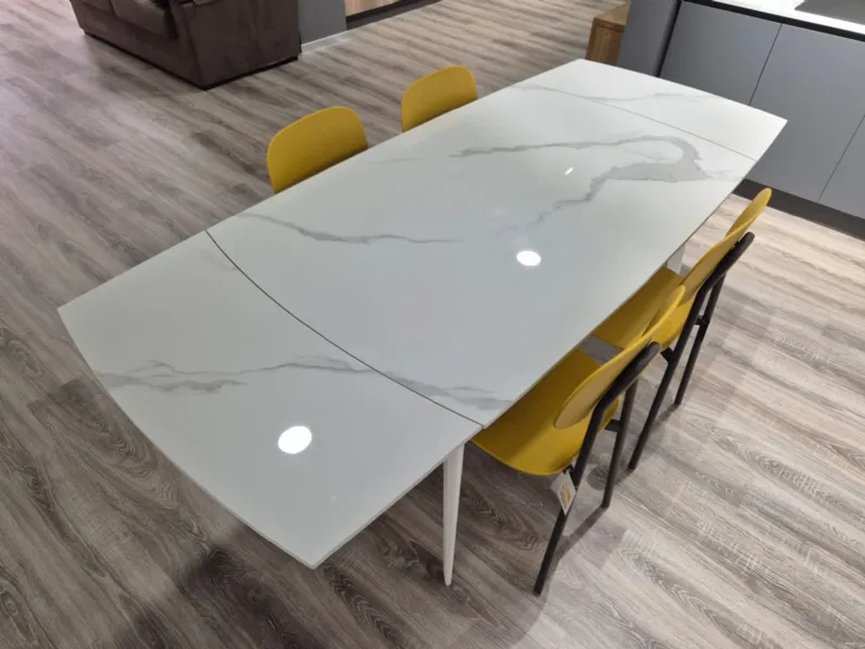 Tavolo rettangolare in ceramica Oceano di Artigianale in Offerta Outlet