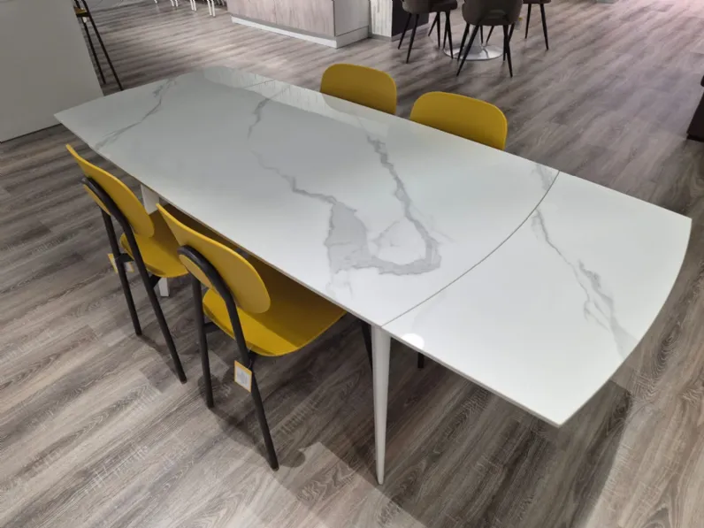 Tavolo rettangolare in ceramica Oceano di Artigianale in Offerta Outlet