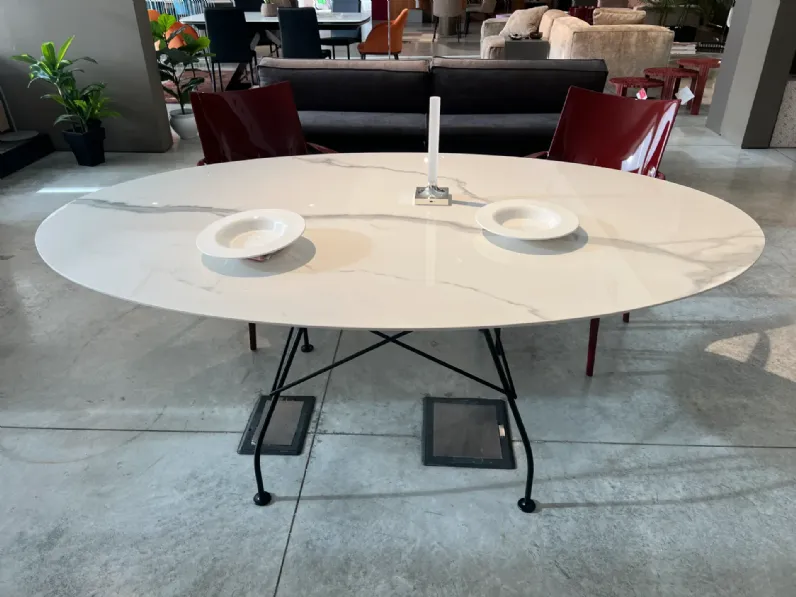 Tavolo in ceramica ovale Kartell glossy Kartell a prezzo scontato