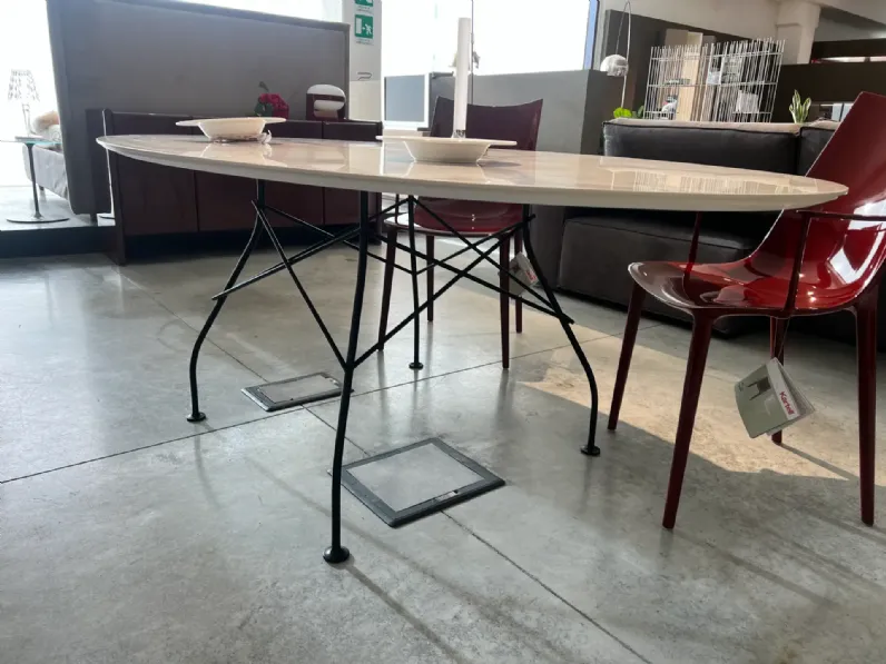 Tavolo in ceramica ovale Kartell glossy Kartell a prezzo scontato