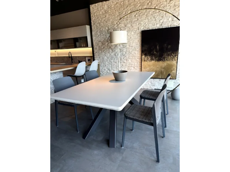 Tavolo Big table Bonaldo in OFFERTA OUTLET -55%