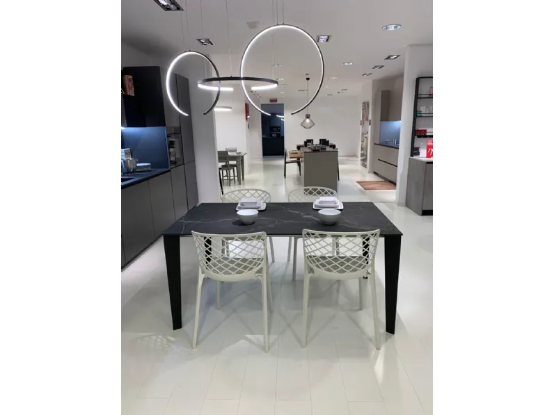 Tavolo Mary Scavolini in OFFERTA OUTLET -24%