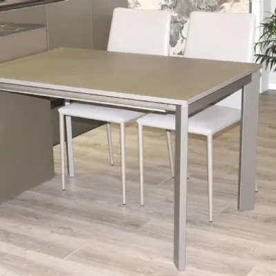 Tavolo Space di Scavolini scontato del 18%