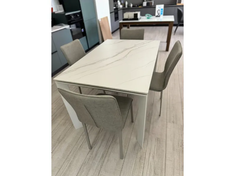 Scopri il prezzo del tavolo Enea Target point 