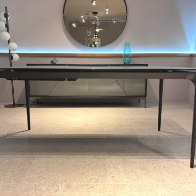Tavolo Silhouette Calligaris in ceramica Rettangolare allungabile 