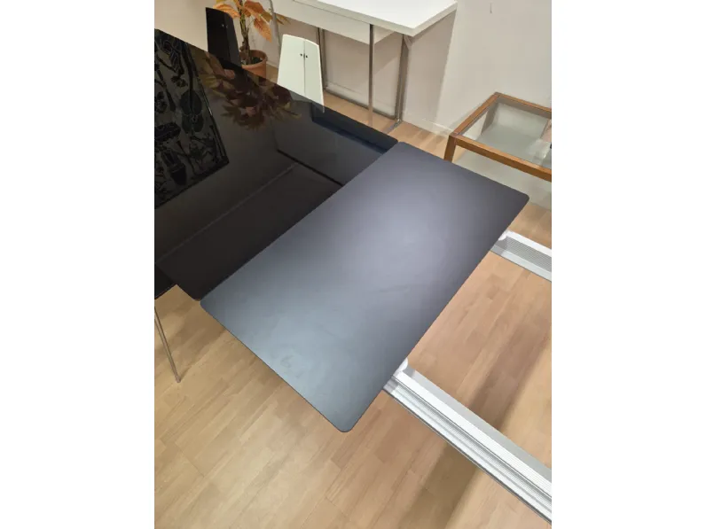 Tavolo Miss Ciacci in vetro Rettangolare allungabile scontato 30%