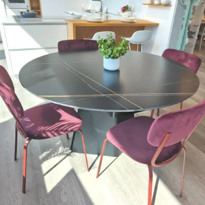 Tavolo in offerta outlet modello Tay 135 di Target point 