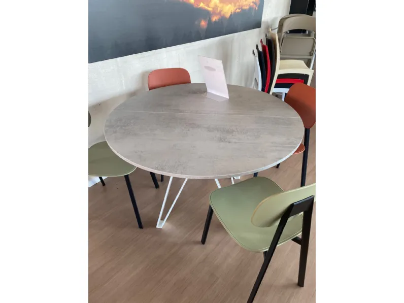 Tavolo Apple Zamagna in laminato Rotondo allungabile scontato 37%
