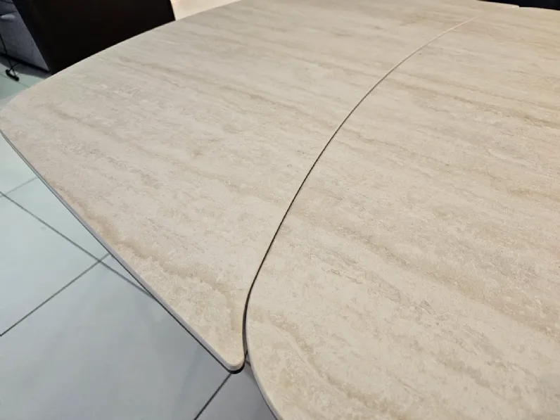 Tavolo Cupido Ozzio in ceramica Allungabile scontato 28%