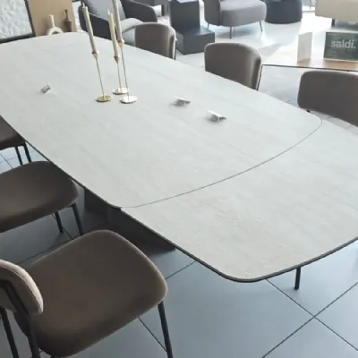 Tavolo Cupido Ozzio in ceramica Allungabile scontato 28%